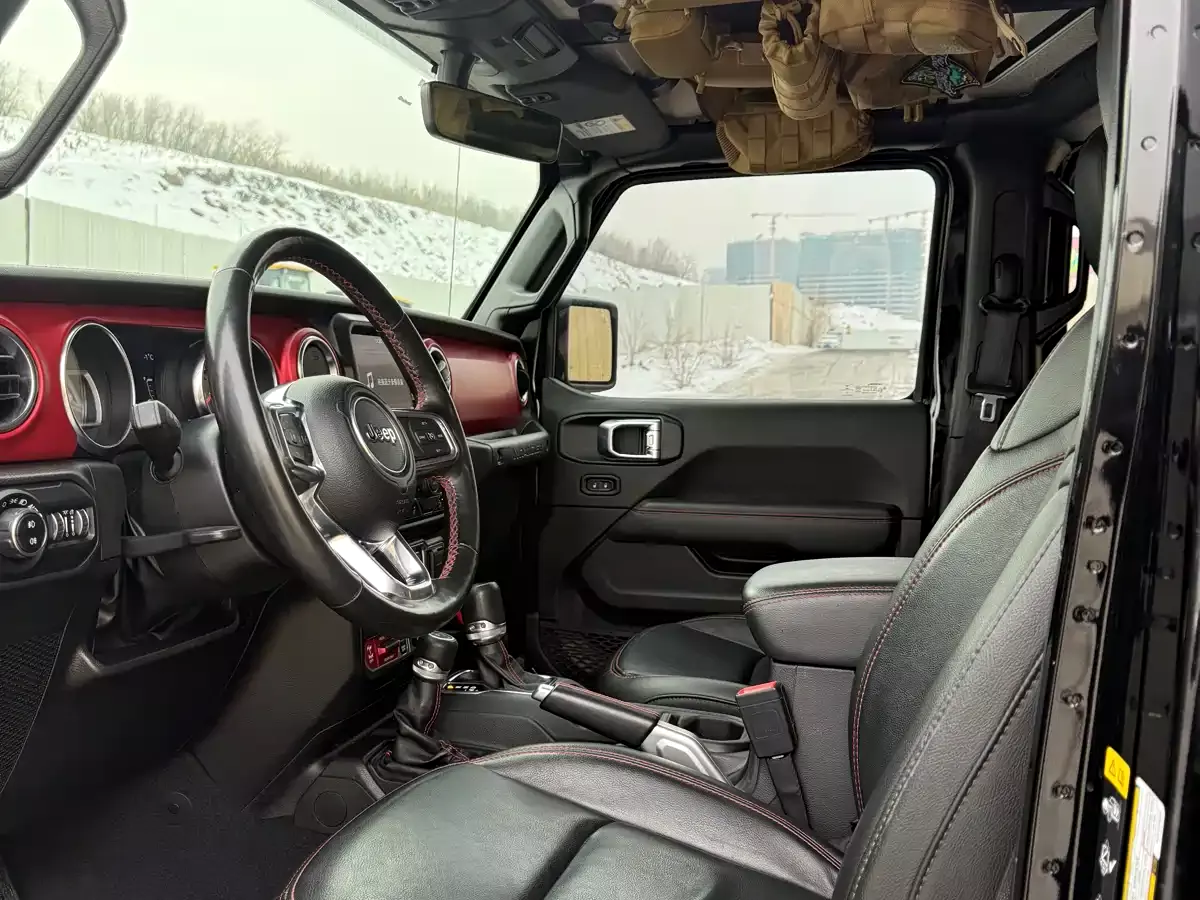 Jeep Wrangler 2021 2.0T Rubicon Four-Door фото 4