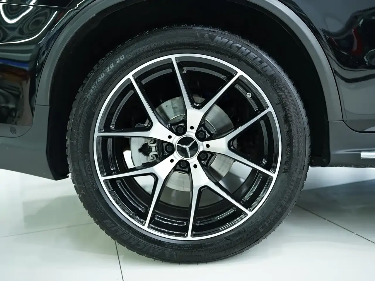 Mercedes-Benz GLC AMG 2022 AMG GLC 43 4MATIC фото 4