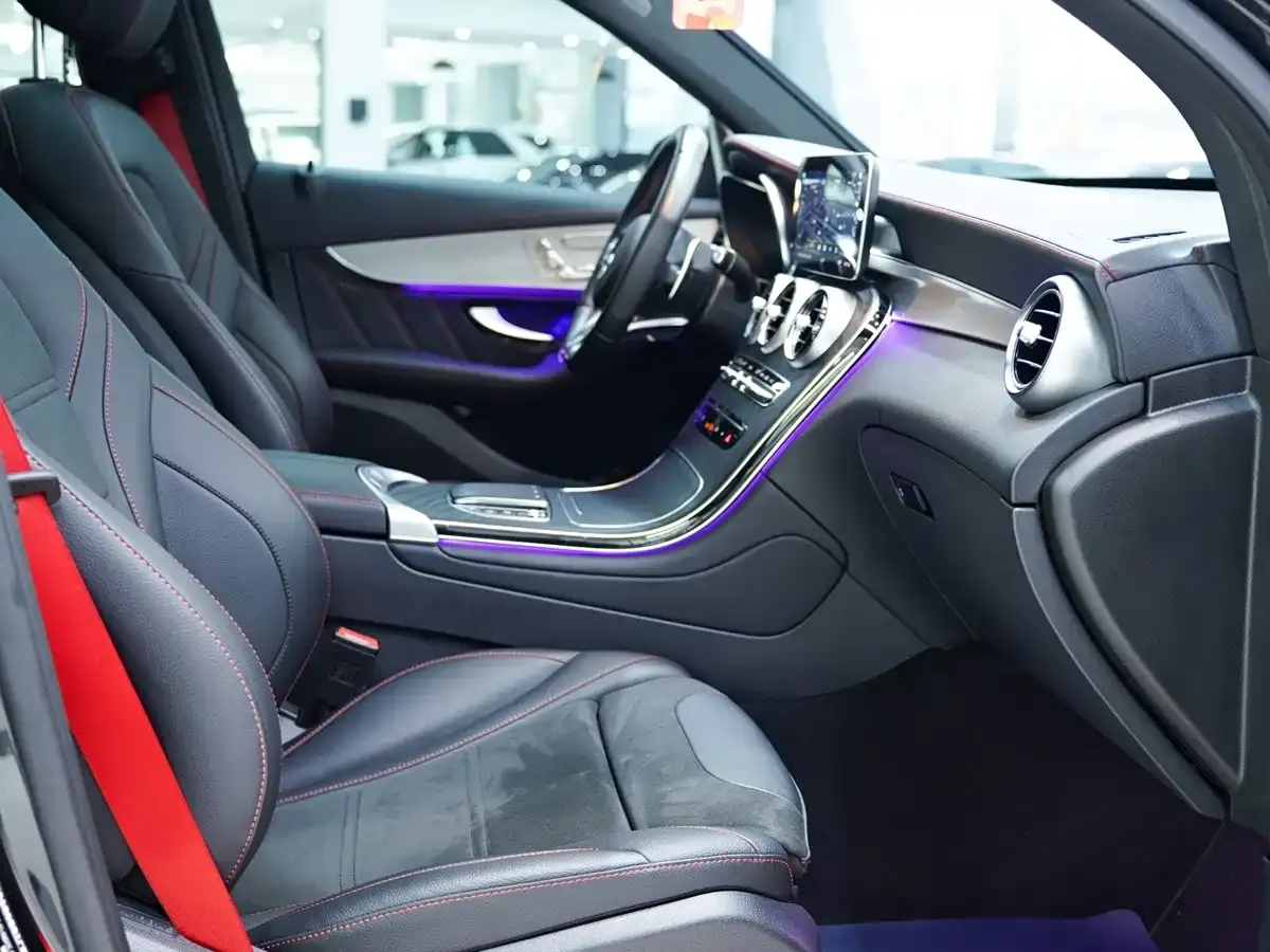 Mercedes-Benz GLC AMG 2022 AMG GLC 43 4MATIC фото 12