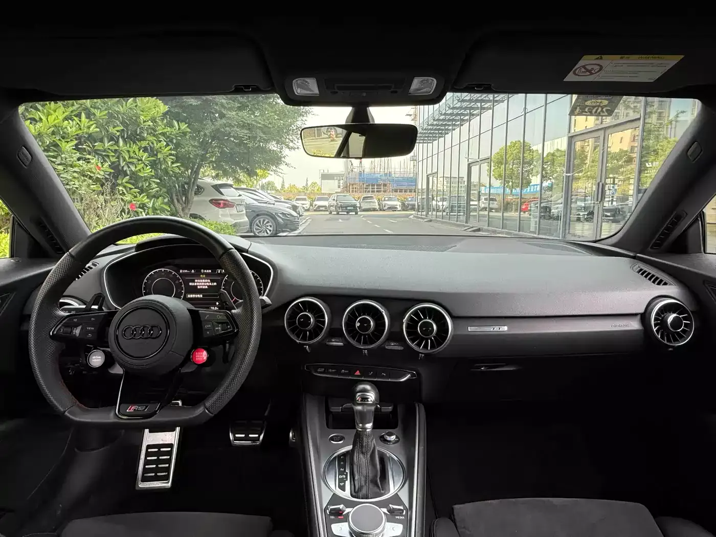 Audi TT 2015 TT Coupe 45 TFSI фото 4