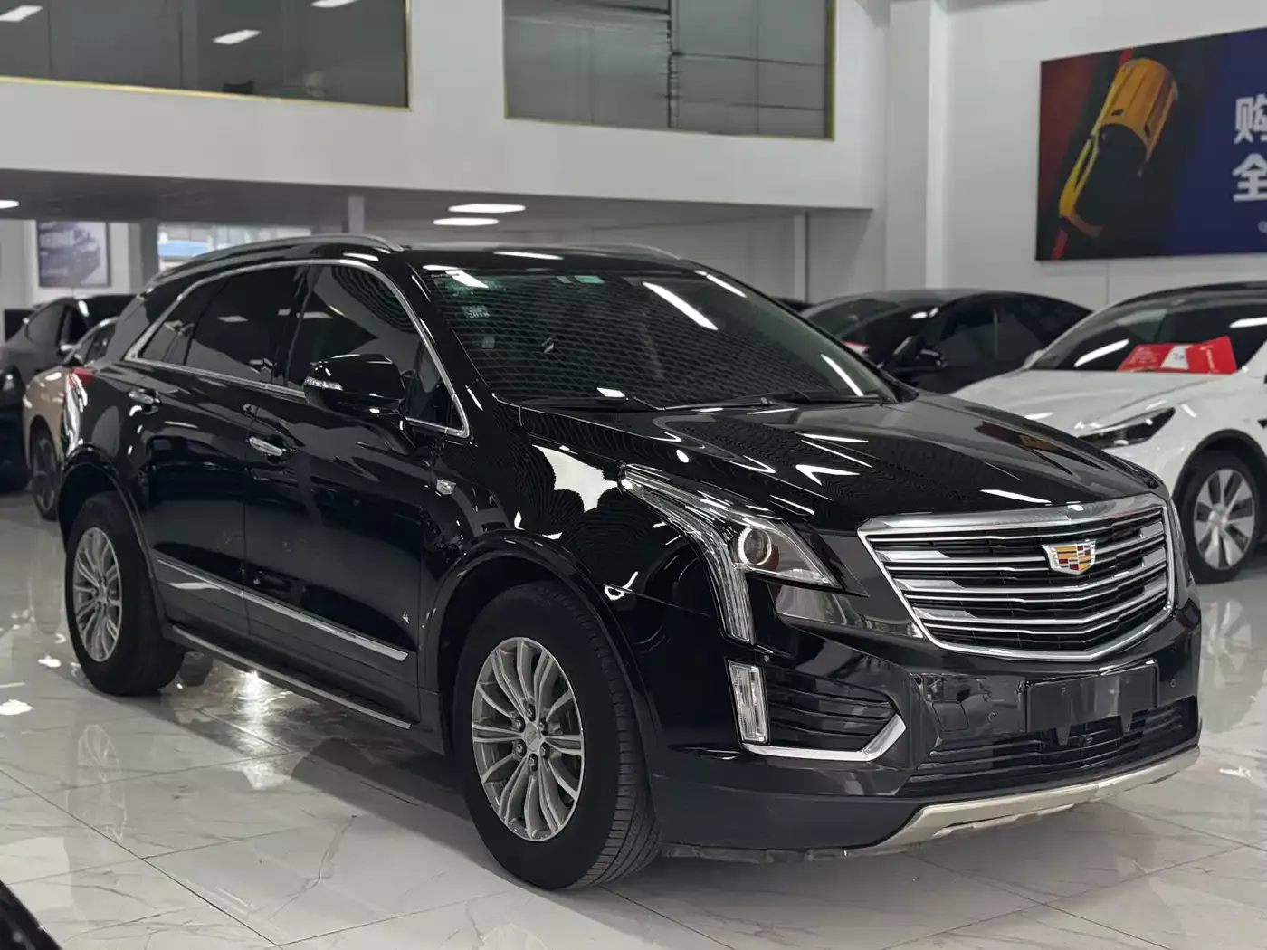 Cadillac XT5 2016 25T Luxury Model фото 3