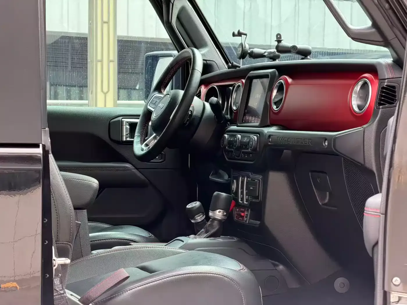 Jeep Wrangler 2021 2.0T Rubicon Two-Door фото 14