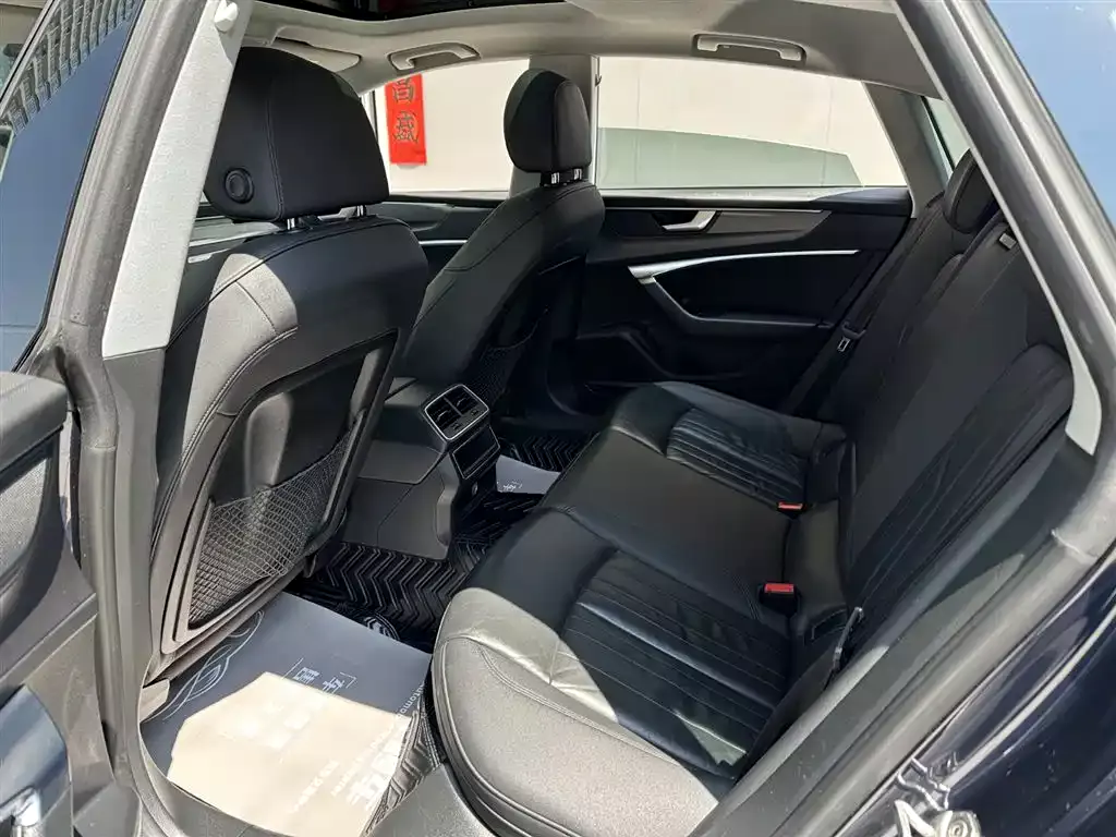 Audi A7 2021 40 TFSI Luxury фото 11
