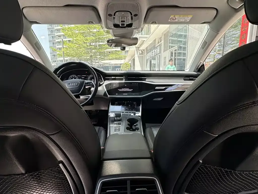Audi A7 2021 40 TFSI Luxury фото 18