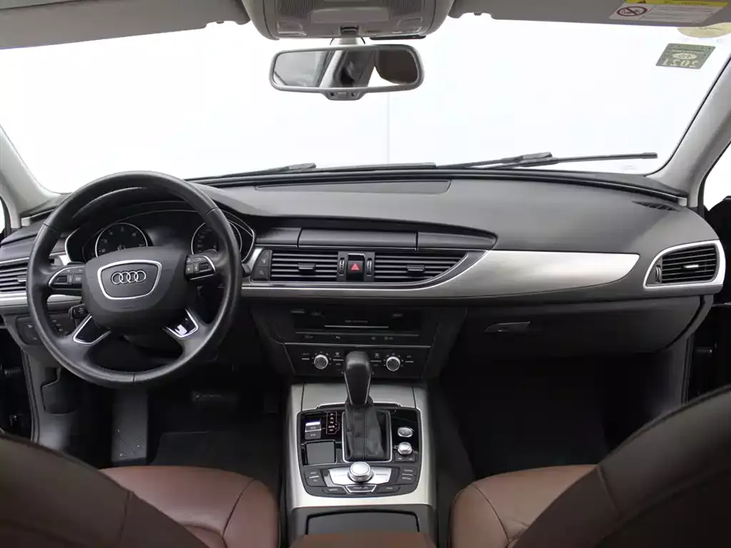 Audi A6L 2018 Model 35 TFSI Collector's Edition фото 6
