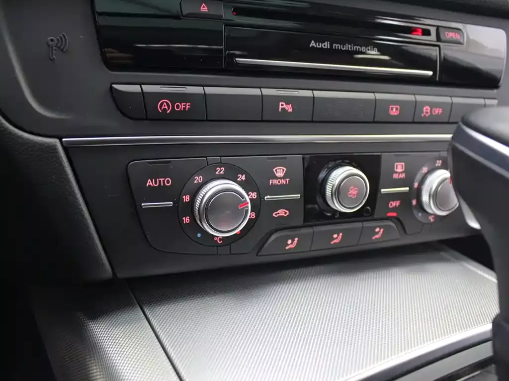 Audi A6L 2018 Model 35 TFSI Collector's Edition фото 10