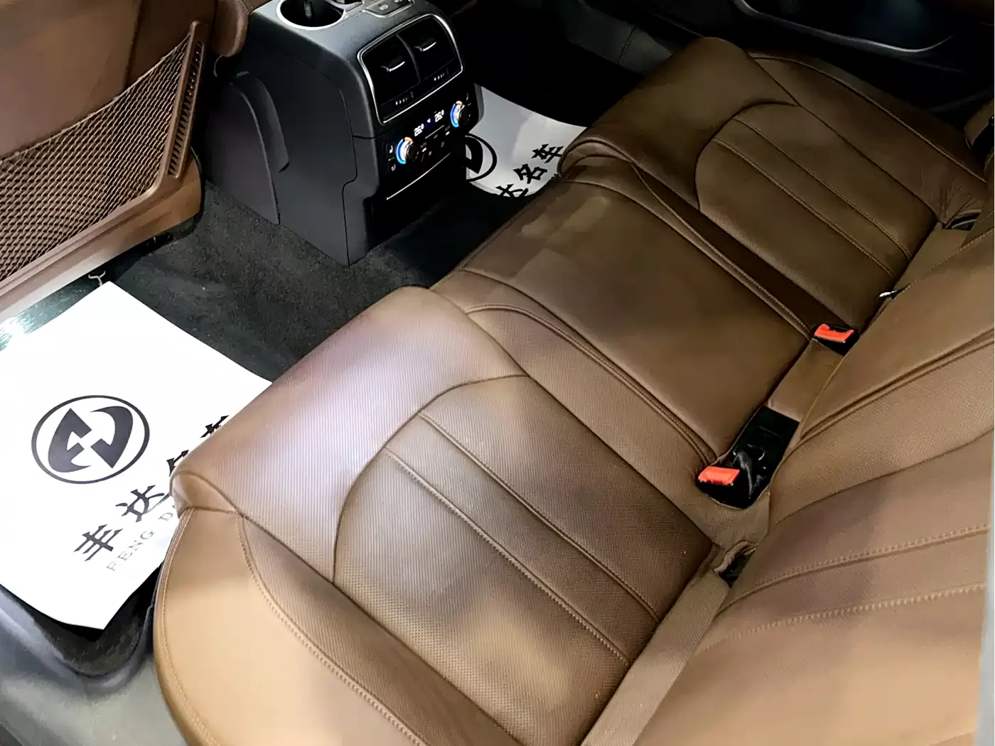 Audi A6L 2014 50 TFSI quattro Luxury фото 6