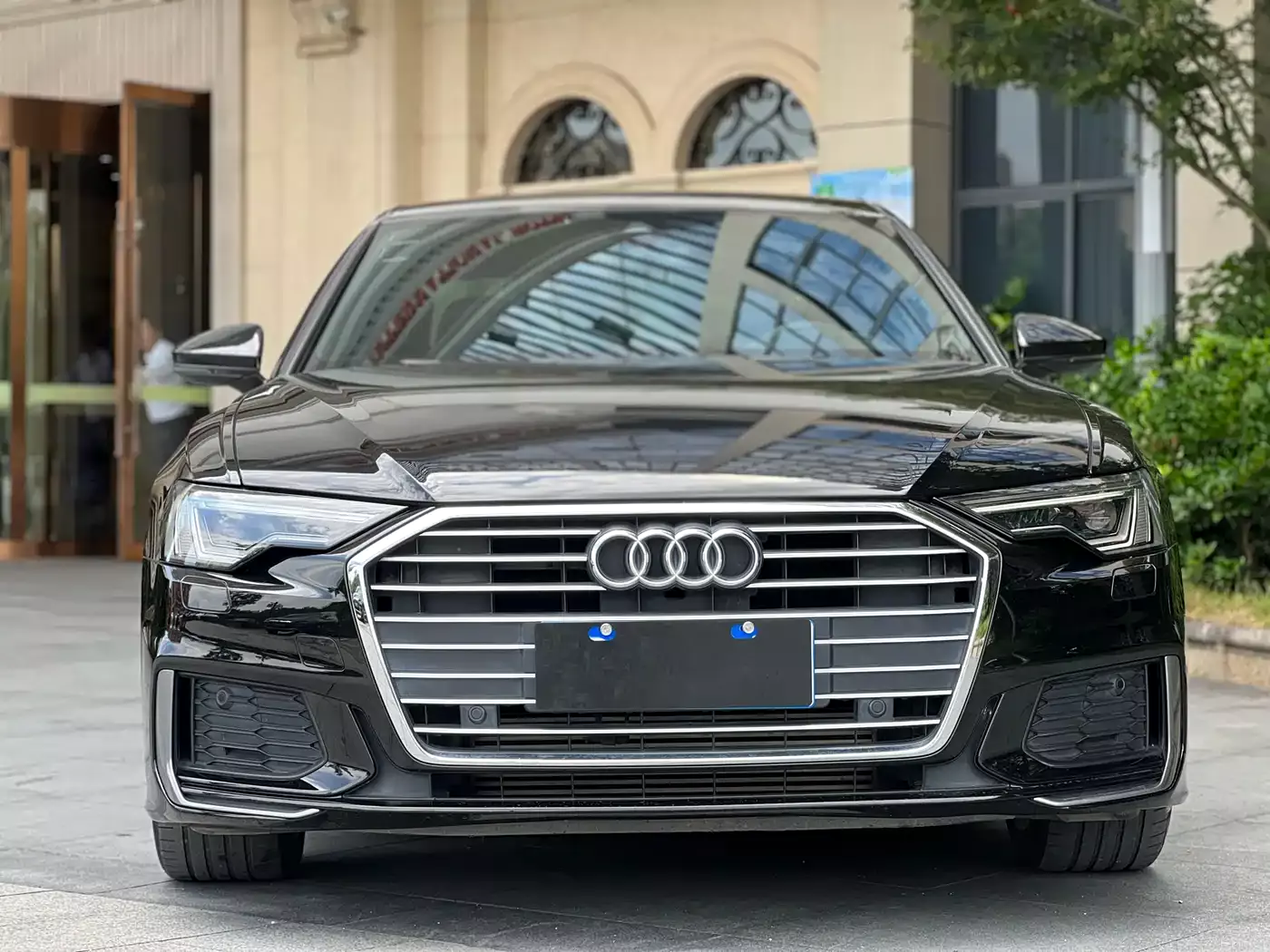 Audi A6L 2019 40 TFSI Luxury Dynamic фото 2