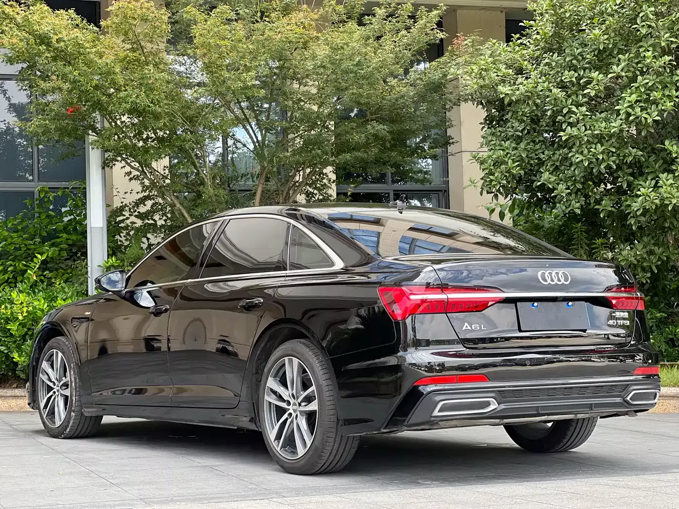 Audi A6L 2019 40 TFSI Luxury Dynamic фото 10