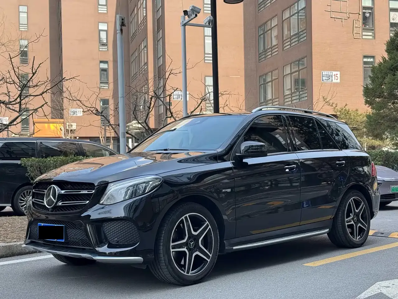 Mercedes-Benz GLE AMG 2017 AMG GLE 43 4MATIC