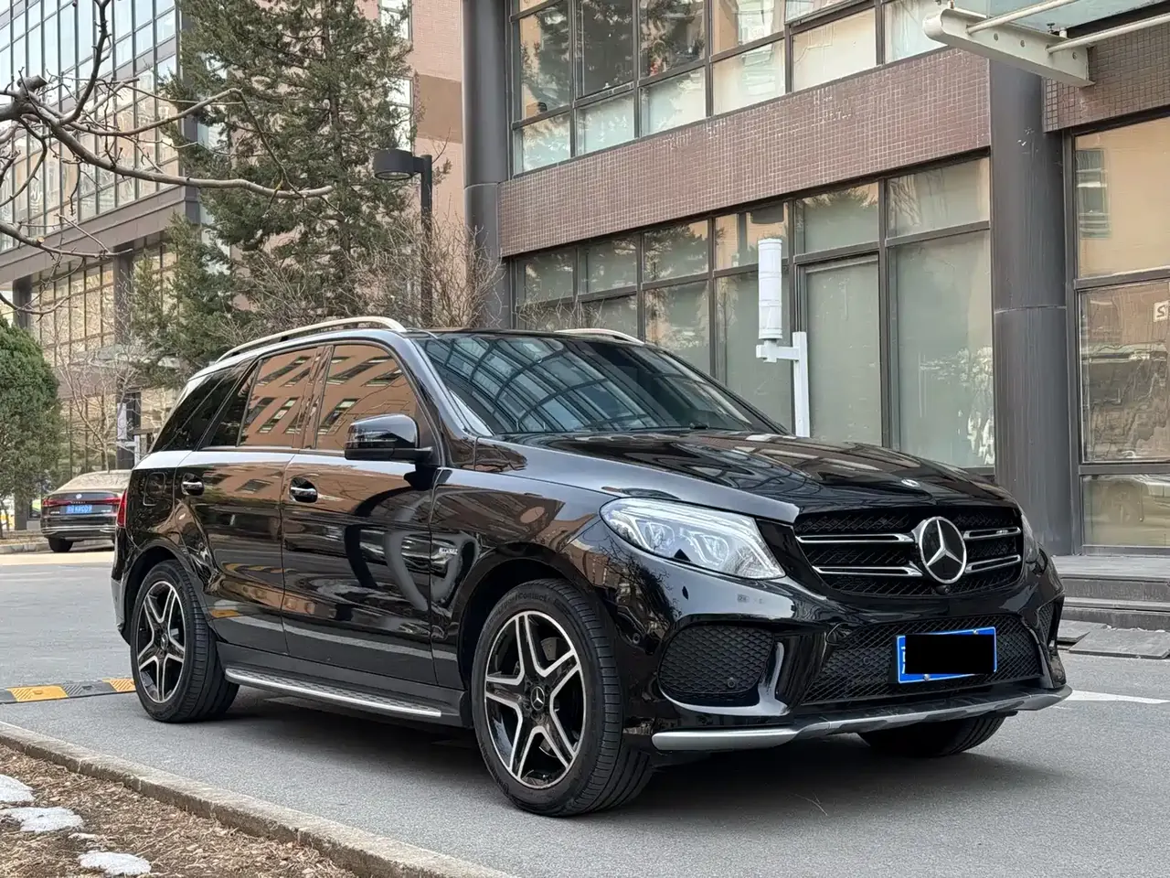 Mercedes-Benz GLE AMG 2017 AMG GLE 43 4MATIC фото 3