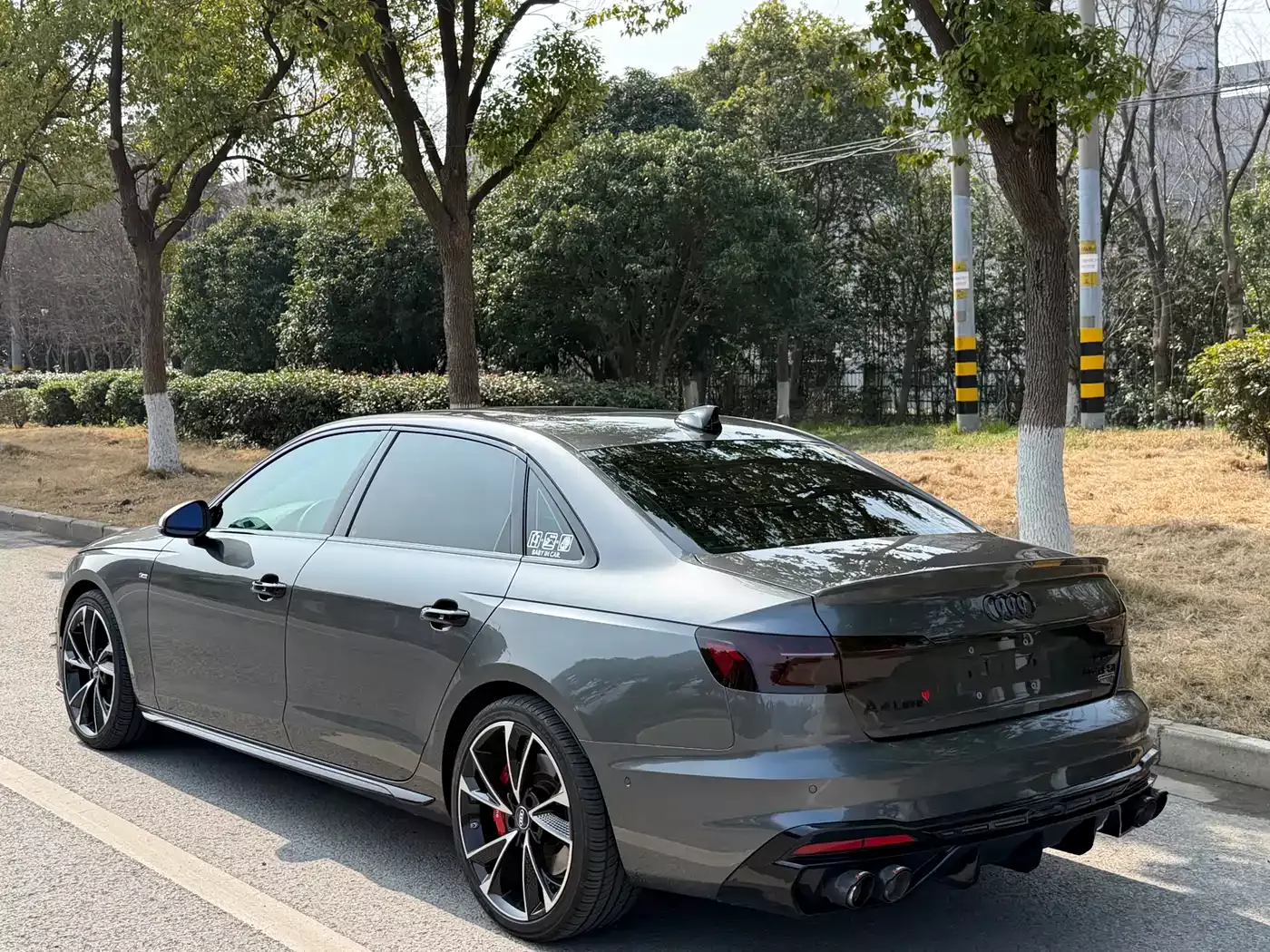 Audi A4L 2022 45 TFSI quattro Premium Dynamic фото 7