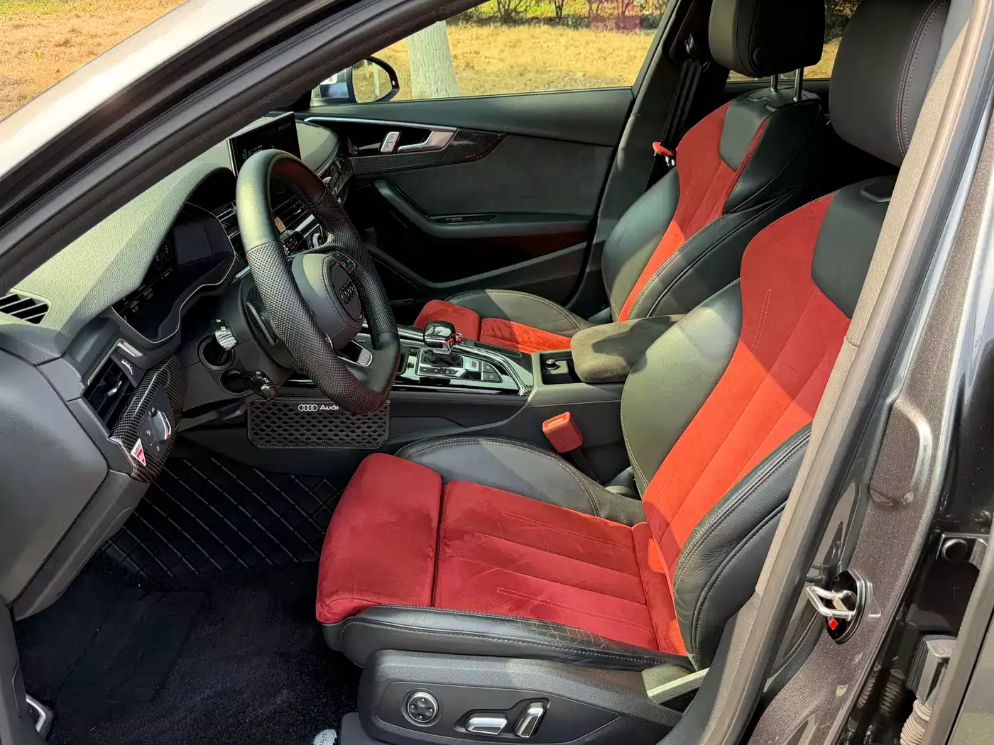 Audi A4L 2022 45 TFSI quattro Premium Dynamic фото 9