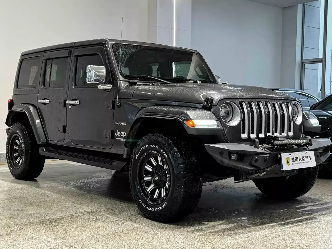 Jeep Wrangler 2019 2.0T Sahara 4-Door China V фото 3