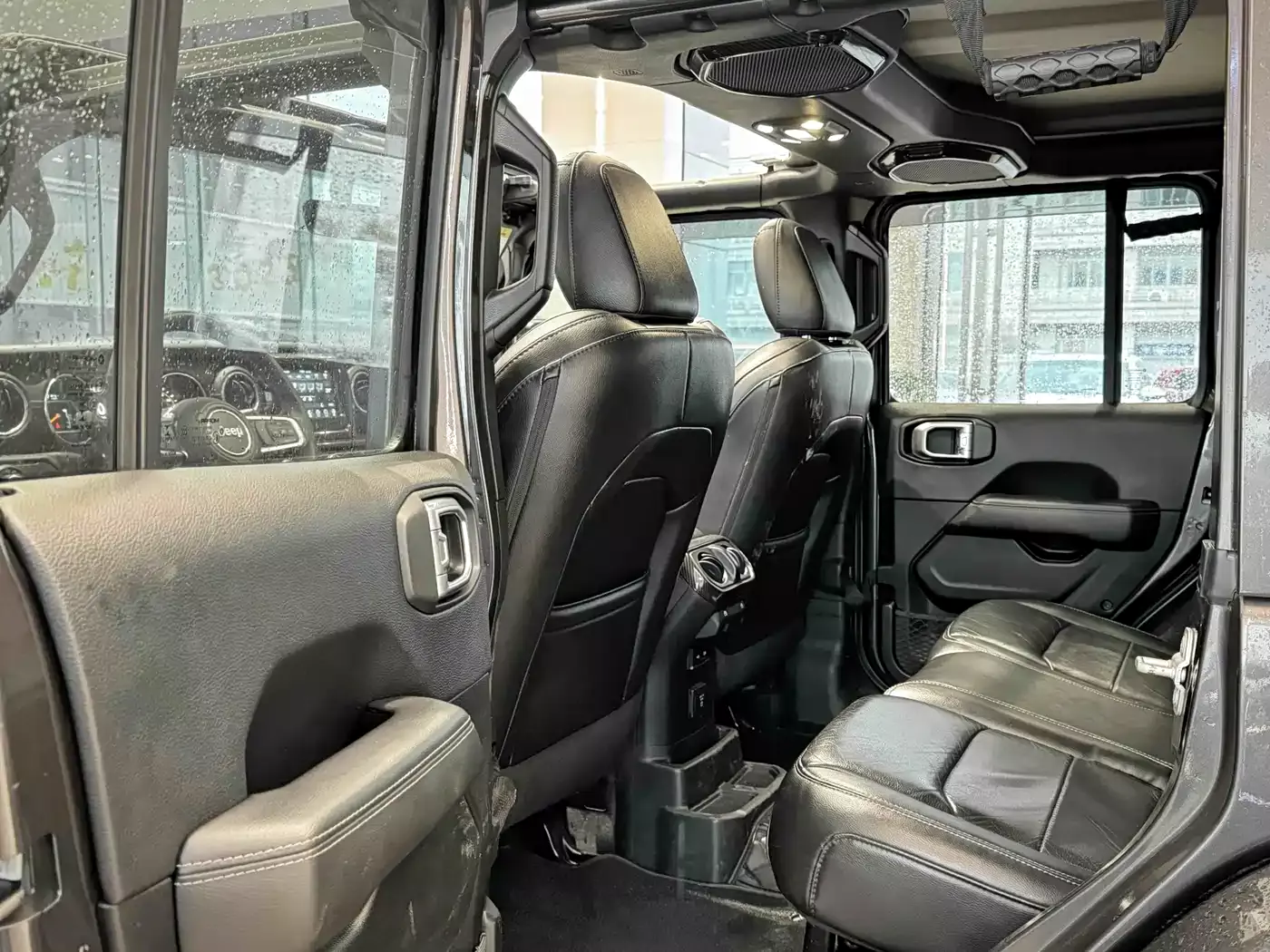Jeep Wrangler 2019 2.0T Sahara 4-Door China V фото 6