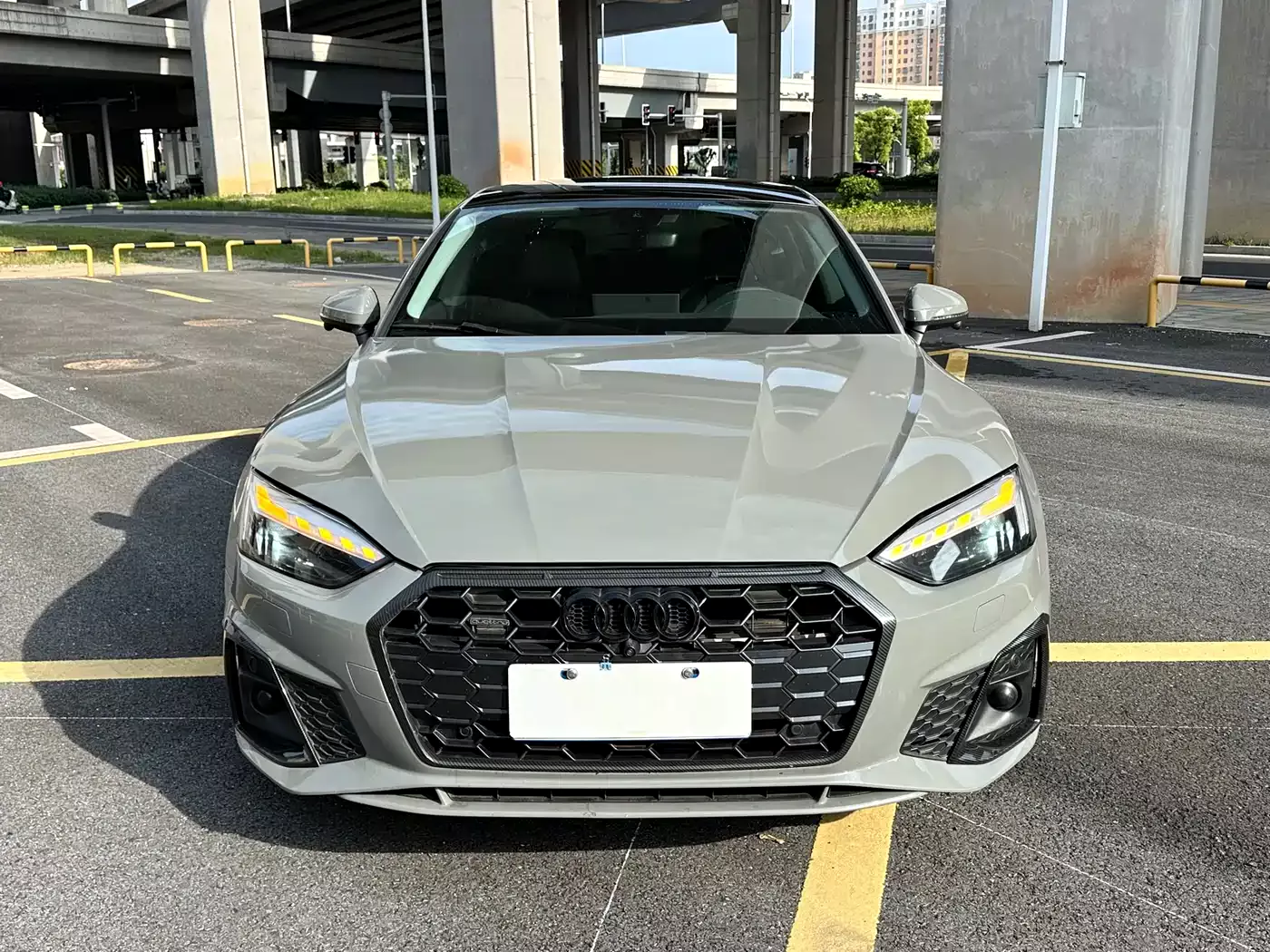 Audi A5 (Import) 2021 Sportback 40 TFSI quattro Luxury Elegance фото 2