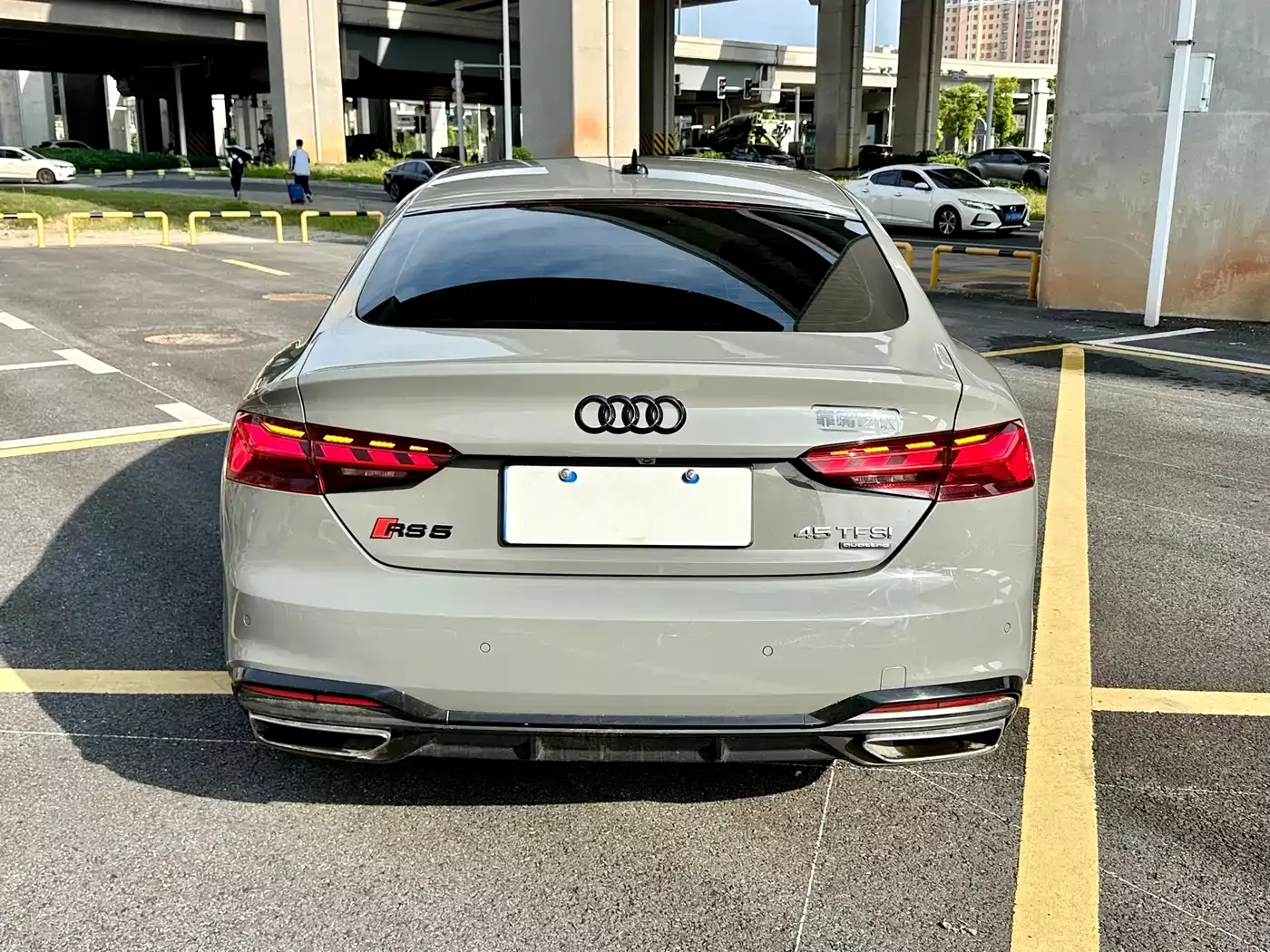 Audi A5 (Import) 2021 Sportback 40 TFSI quattro Luxury Elegance фото 12
