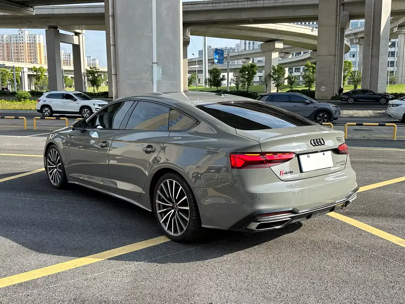 Audi A5 (Import) 2021 Sportback 40 TFSI quattro Luxury Elegance фото 13