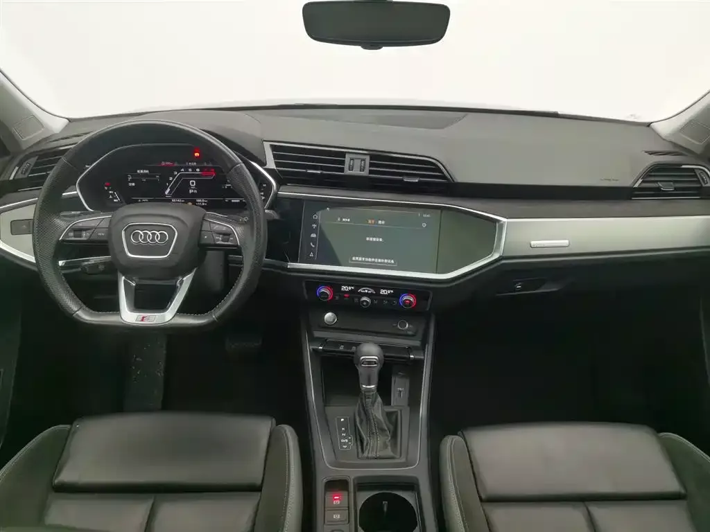 Audi Q3 Sportback 2020 40 TFSI Fashion фото 5