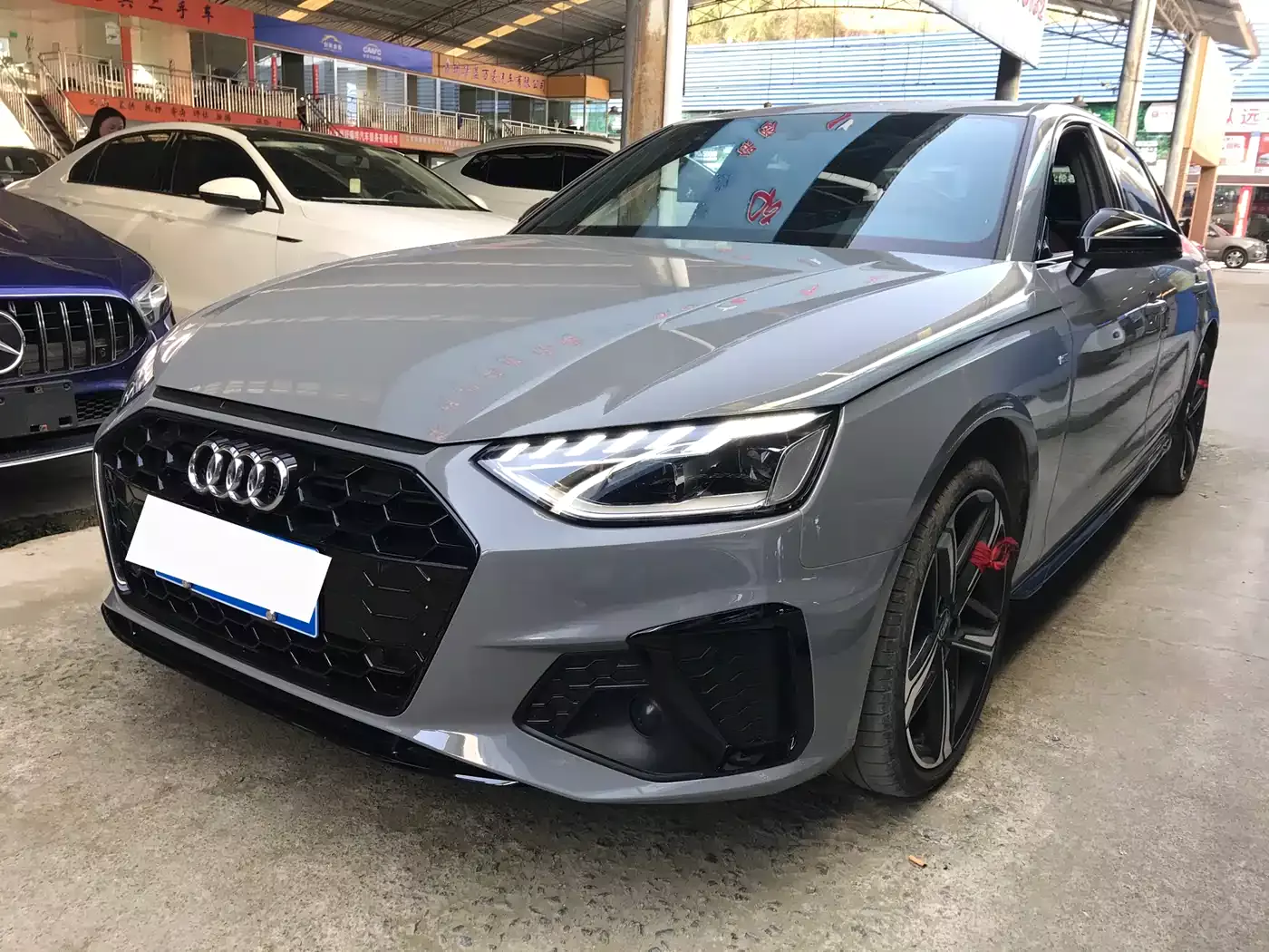 Audi A4L 2024 40 TFSI Luxury Dynamic
