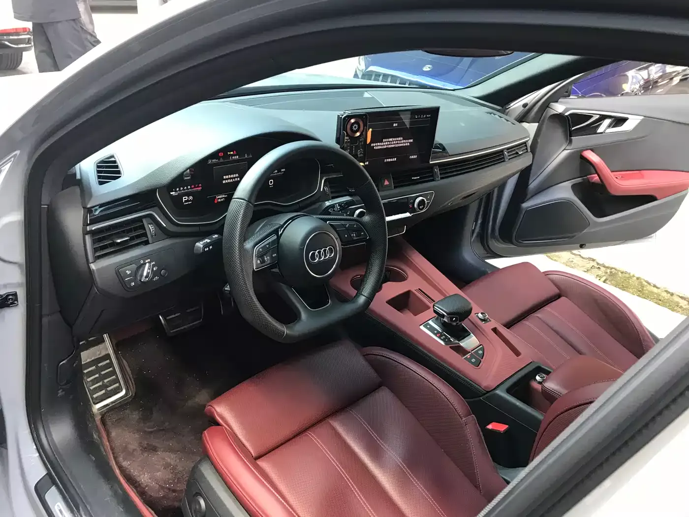 Audi A4L 2024 40 TFSI Luxury Dynamic фото 7