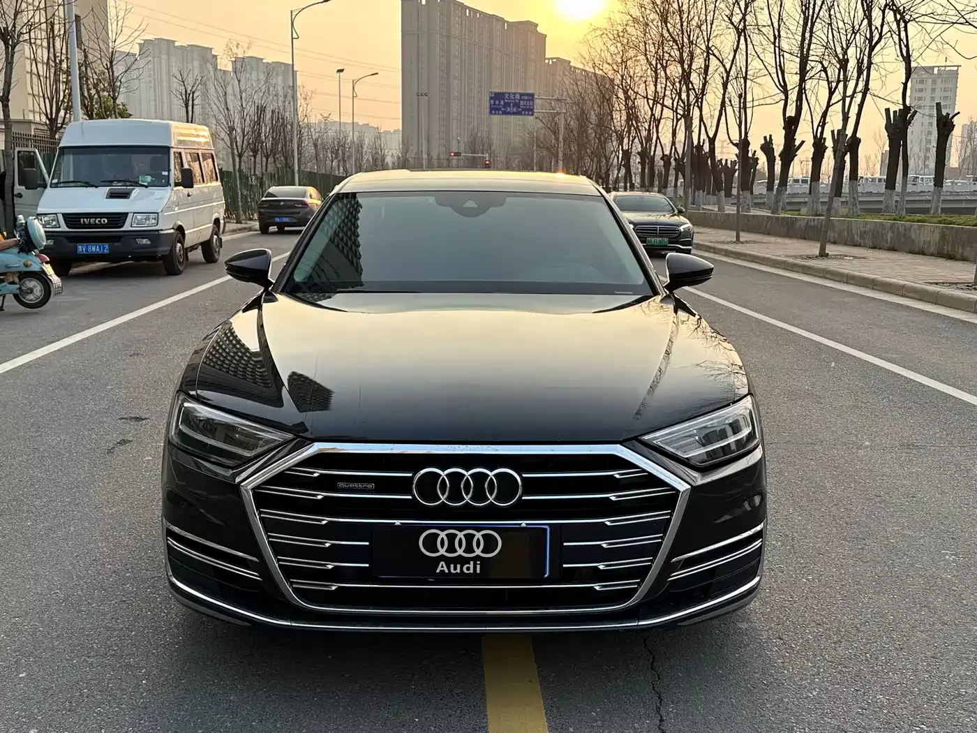 Audi A8 2021 A8L 50 TFSI quattro Comfort фото 2