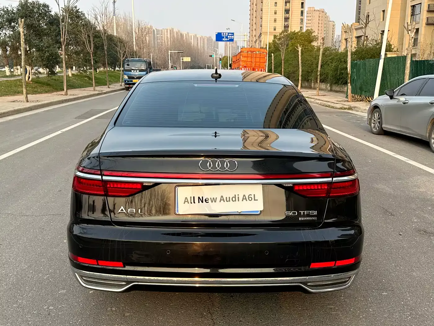Audi A8 2021 A8L 50 TFSI quattro Comfort фото 8