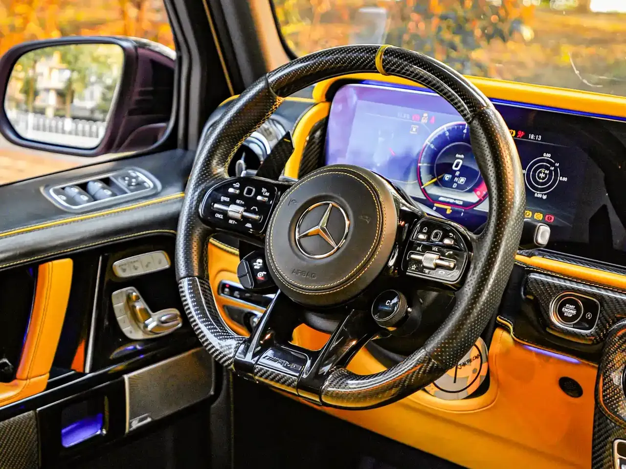 Mercedes-Benz G-Class 2018 G 500 designo Masterpiece Collector's Edition фото 7