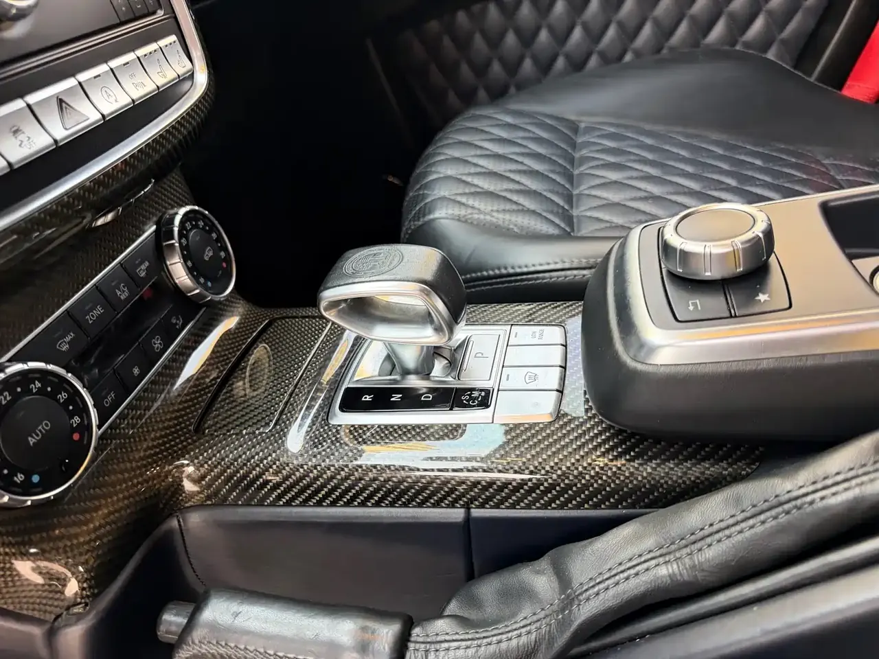 Mercedes-Benz G-Class AMG 2018 AMG G 63 Collector's Edition фото 13
