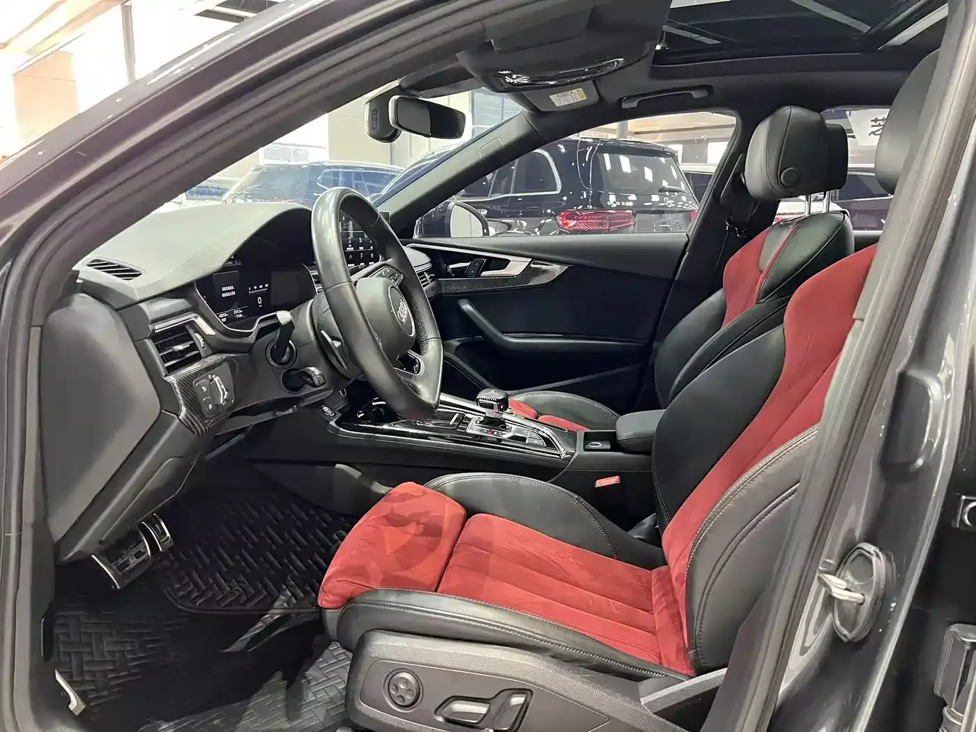 Audi A4L 2022 45 TFSI quattro Premium Dynamic фото 4