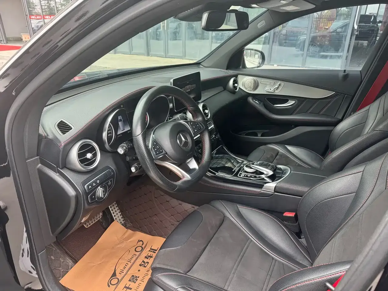 Mercedes-Benz GLC AMG 2017 AMG GLC 43 4MATIC фото 8