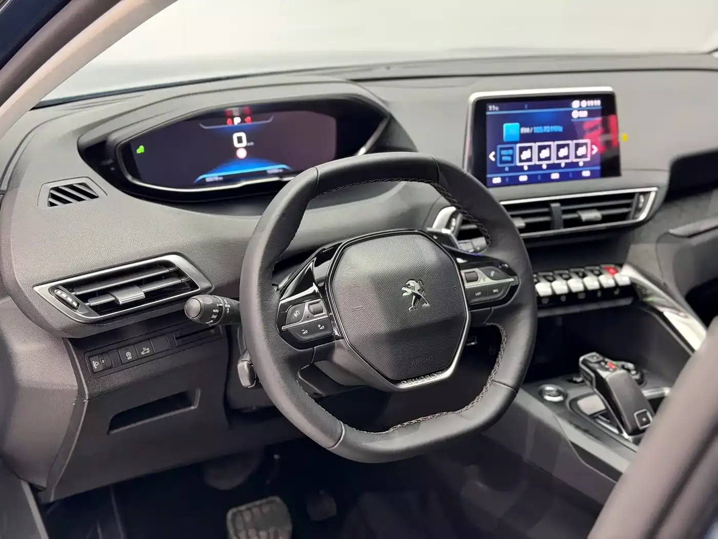 Peugeot 5008 2019 380THP 7-seat Luxury Edition фото 9
