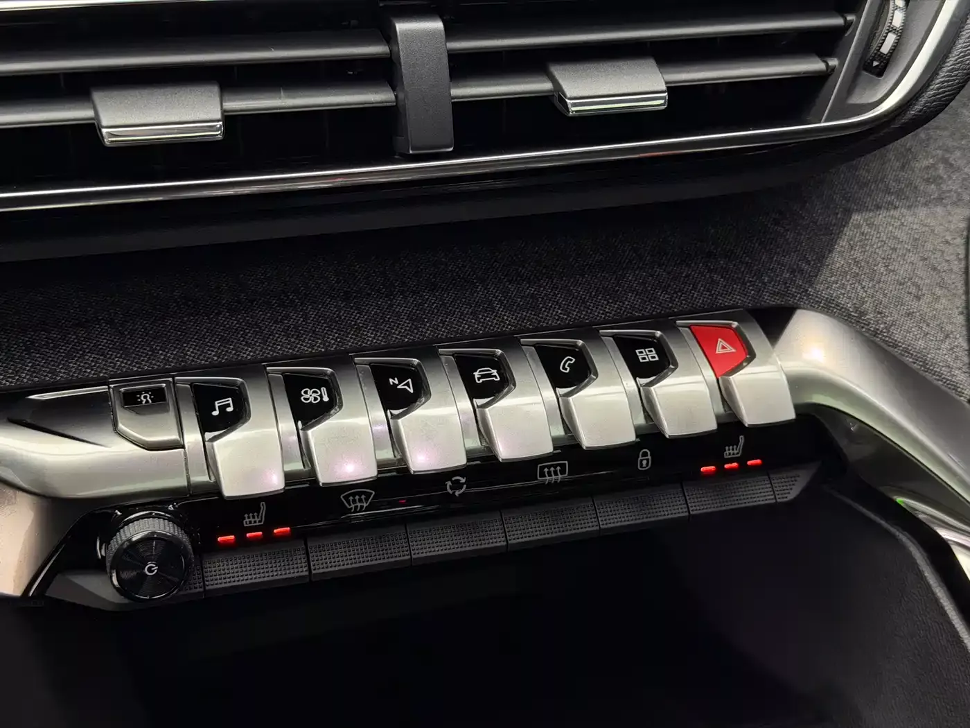 Peugeot 5008 2019 380THP 7-seat Luxury Edition фото 12