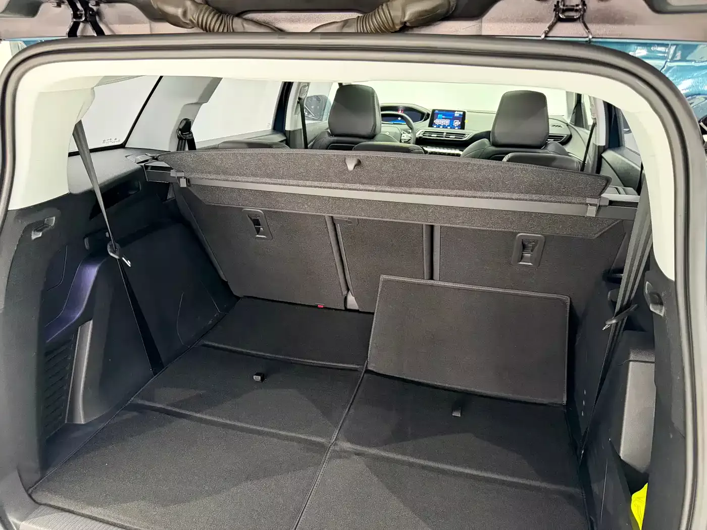 Peugeot 5008 2019 380THP 7-seat Luxury Edition фото 20