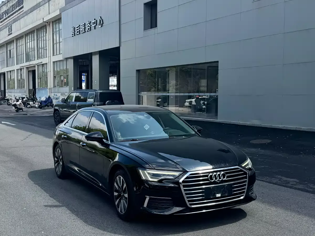 Audi A6L 2019 40 TFSI Luxury Elegance фото 3