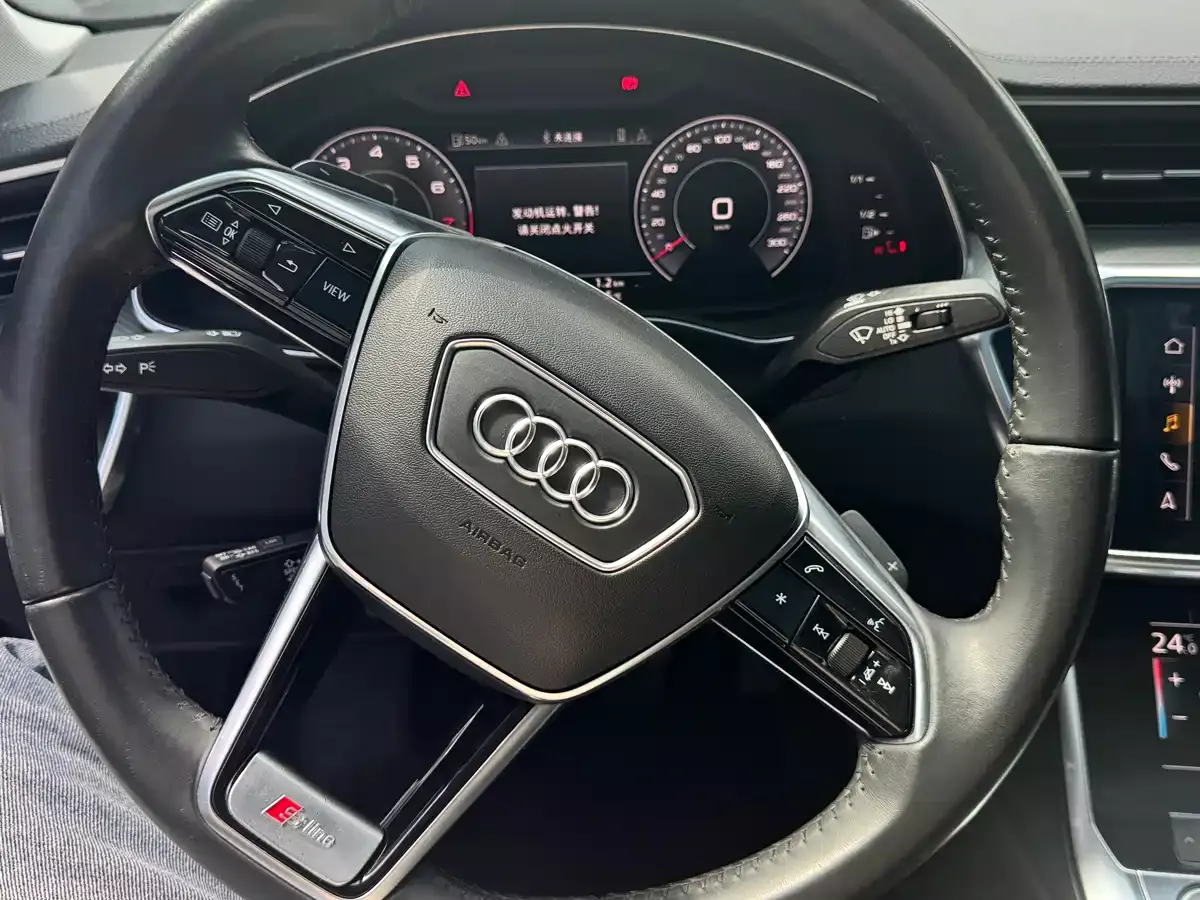 Audi A6L 2019 40 TFSI Luxury Elegance фото 6