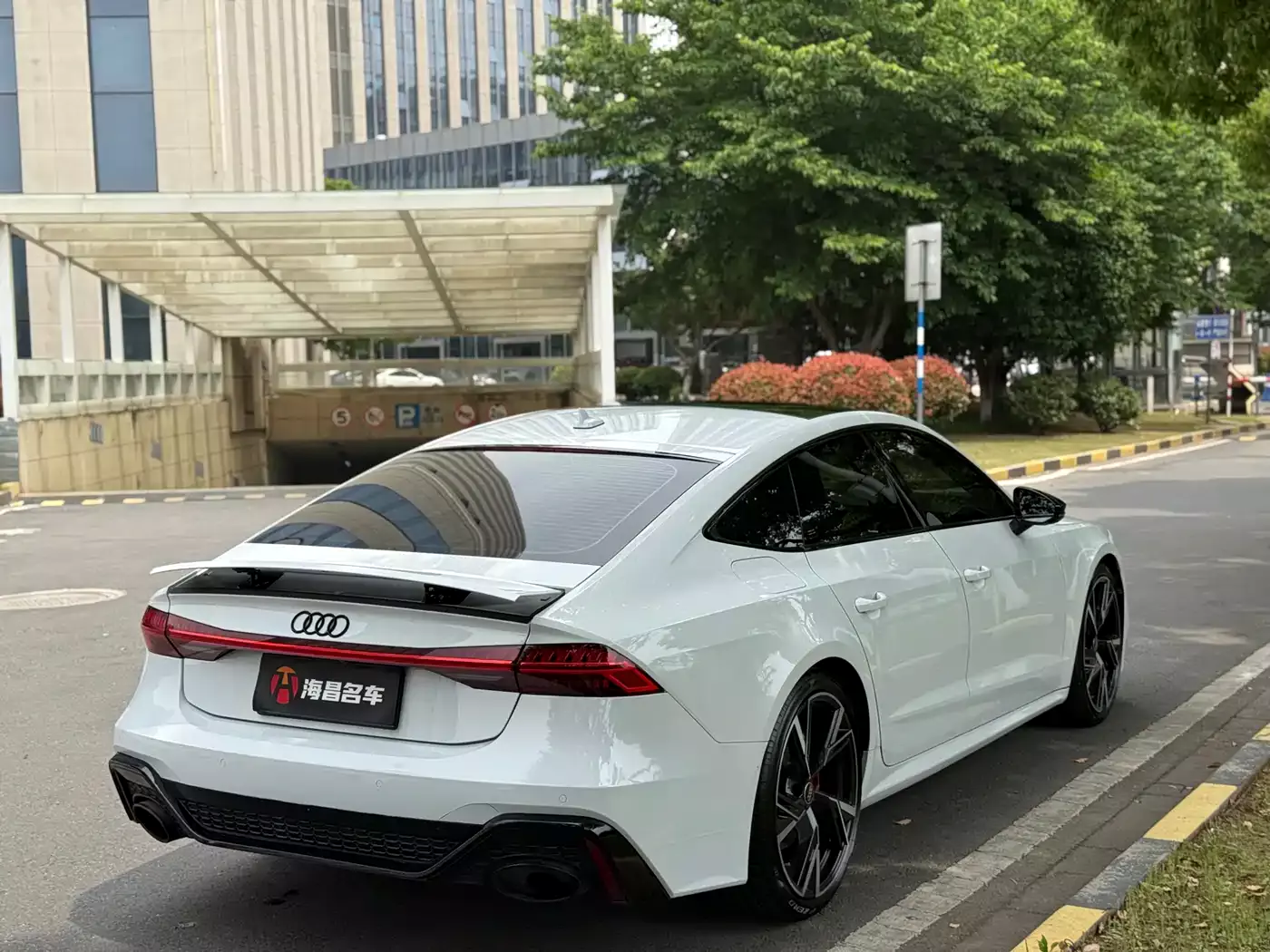 Audi A7 2024 55 TFSI quattro Exclusive фото 6