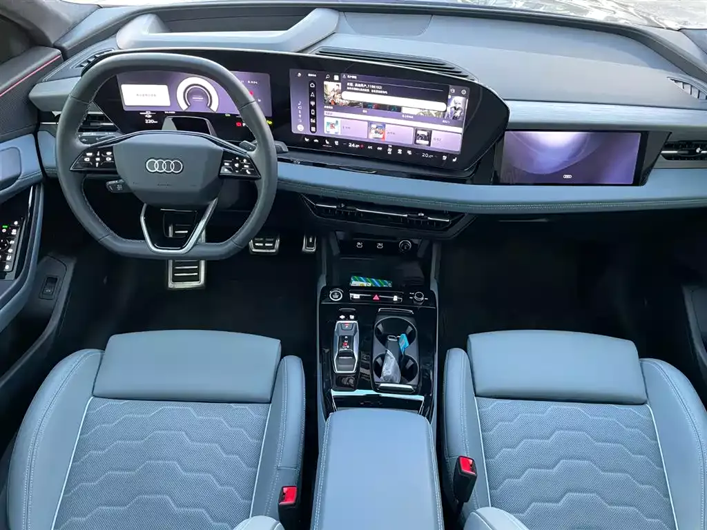 Audi Q6L Sportback e-tron 2025 Pioneer Navigation Edition фото 4