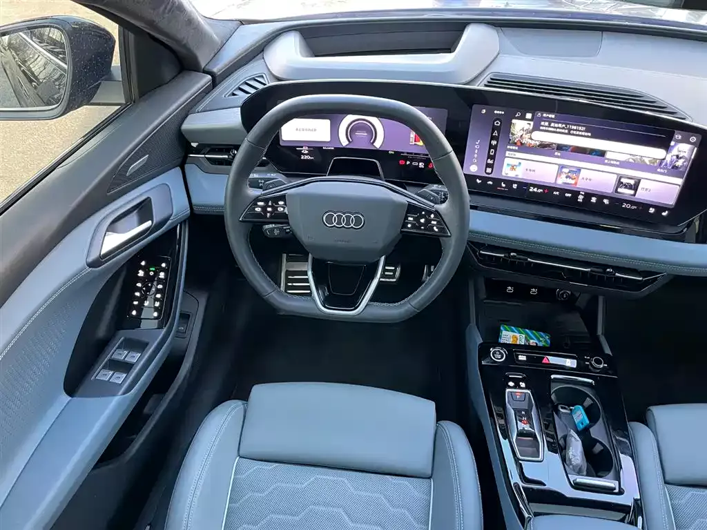 Audi Q6L Sportback e-tron 2025 Pioneer Navigation Edition фото 5