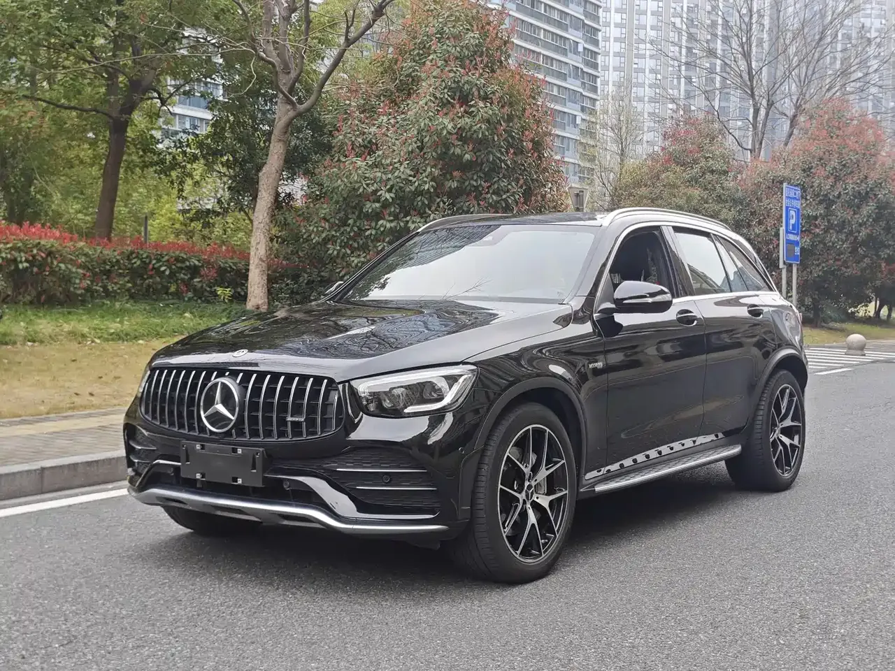 Mercedes-Benz GLC AMG 2020 AMG GLC 43 4MATIC