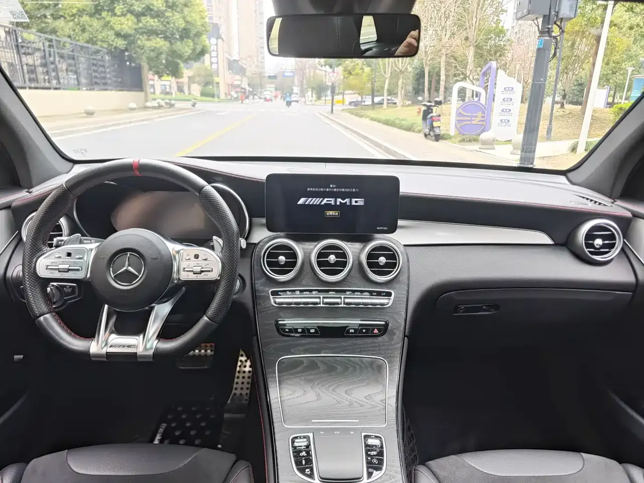 Mercedes-Benz GLC AMG 2020 AMG GLC 43 4MATIC фото 6