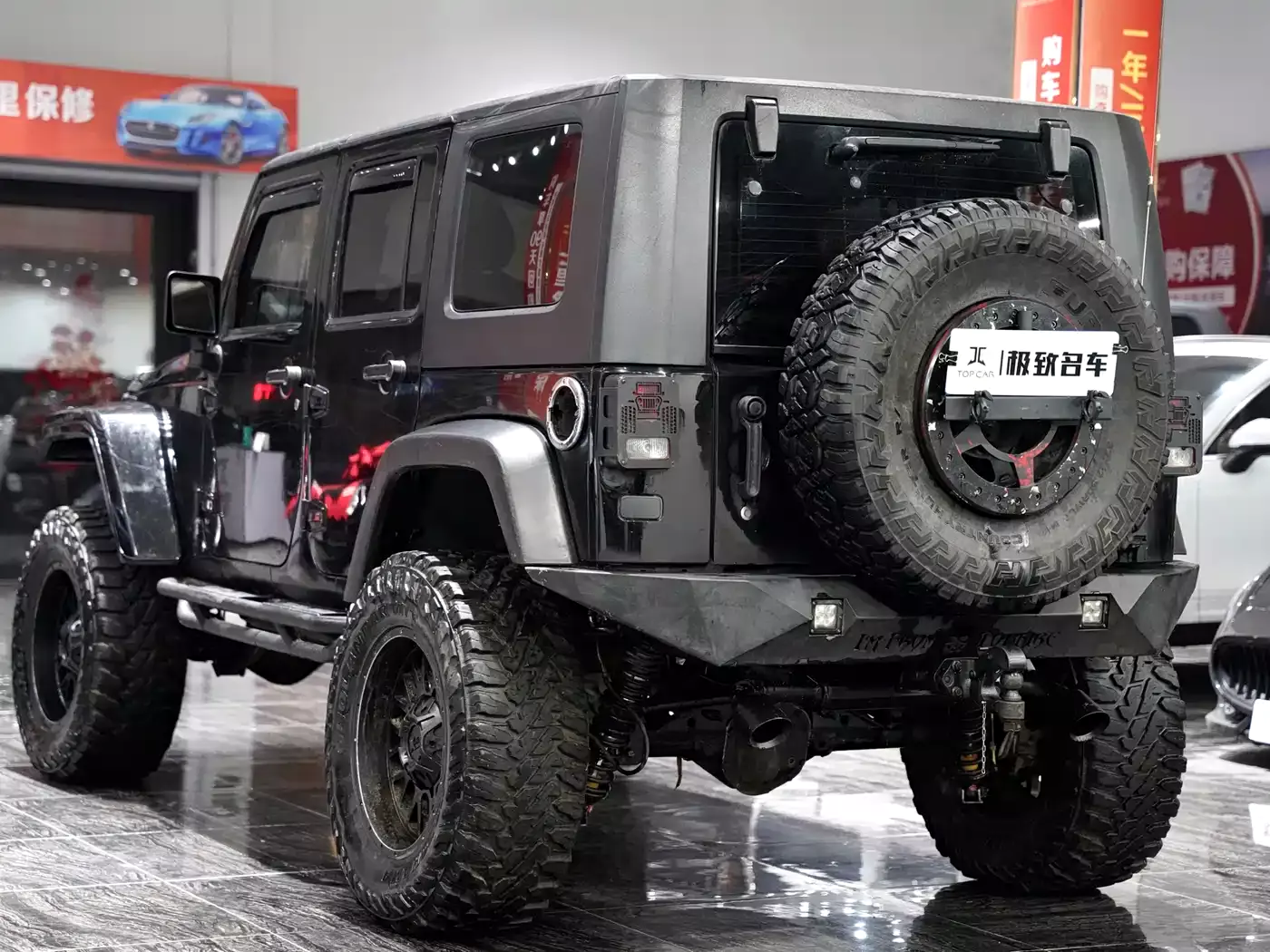 Jeep Wrangler 2009 3.8L Rubicon 4-Door фото 5