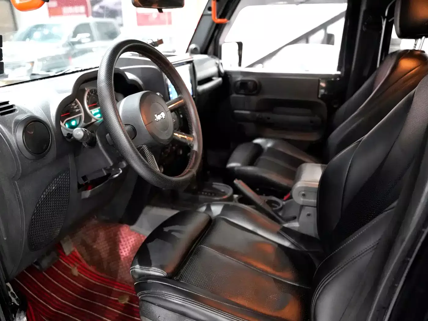 Jeep Wrangler 2009 3.8L Rubicon 4-Door фото 14