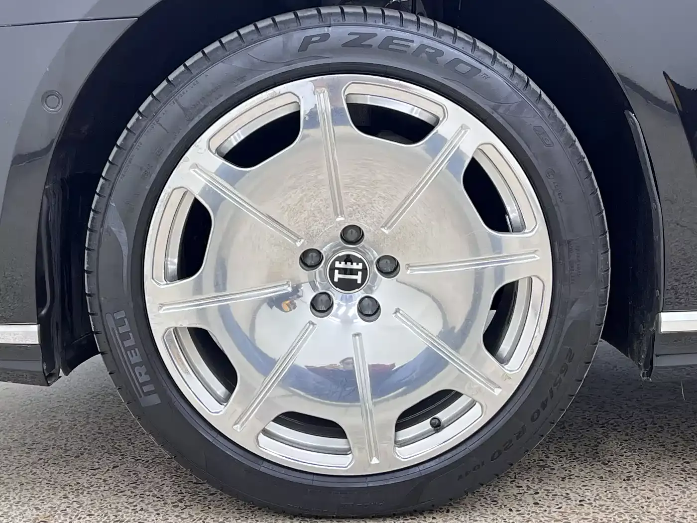 Audi A8 2023 A8L 50 TFSI quattro Premium фото 12
