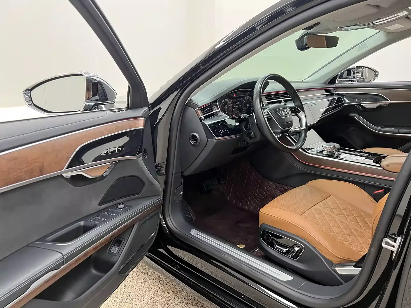 Audi A8 2023 A8L 50 TFSI quattro Premium фото 16