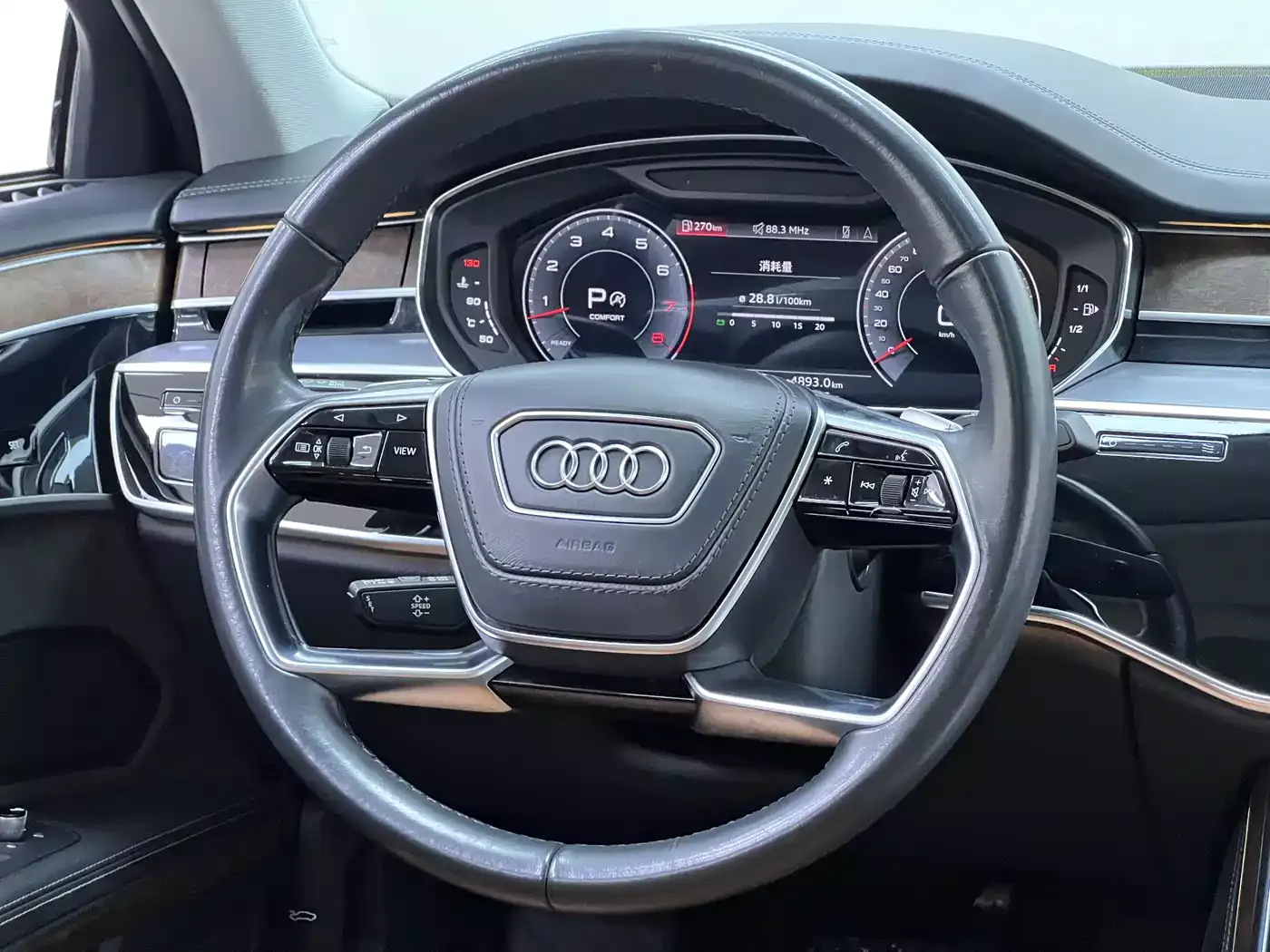 Audi A8 2023 A8L 50 TFSI quattro Premium фото 29