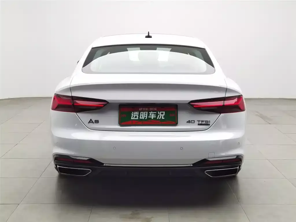 Audi A5 (Import) 2024 Sportback 40 TFSI quattro Luxury Dynamic фото 4
