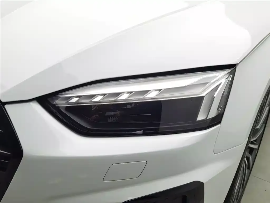 Audi A5 (Import) 2024 Sportback 40 TFSI quattro Luxury Dynamic фото 7