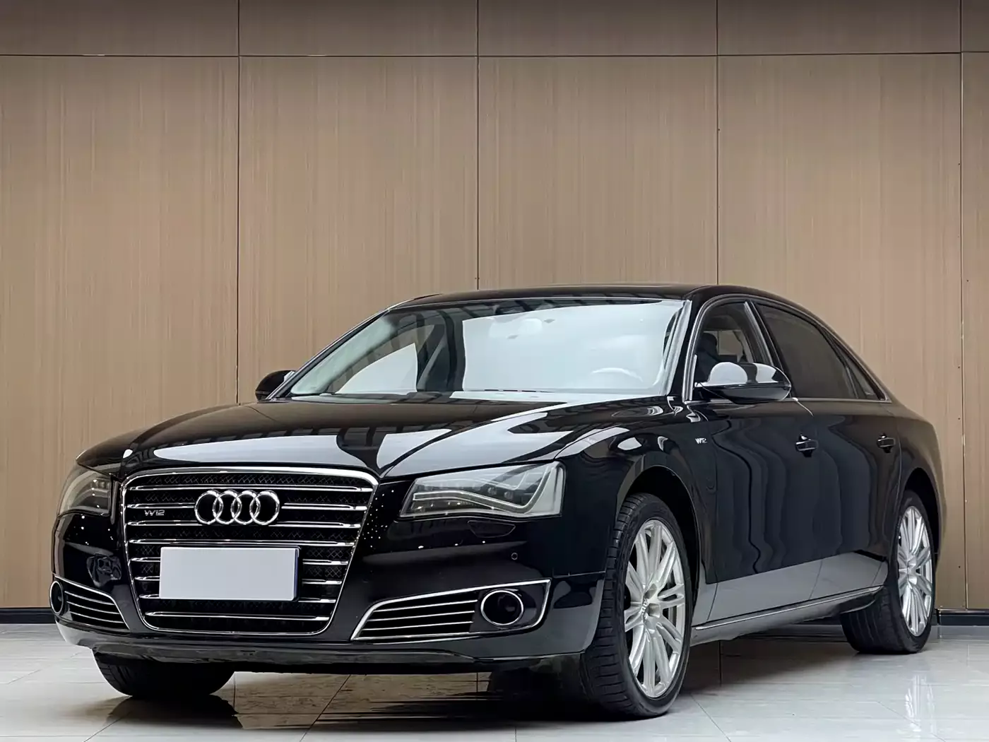 Audi A8 2012 A8L 6.3 FSI W12 quattro