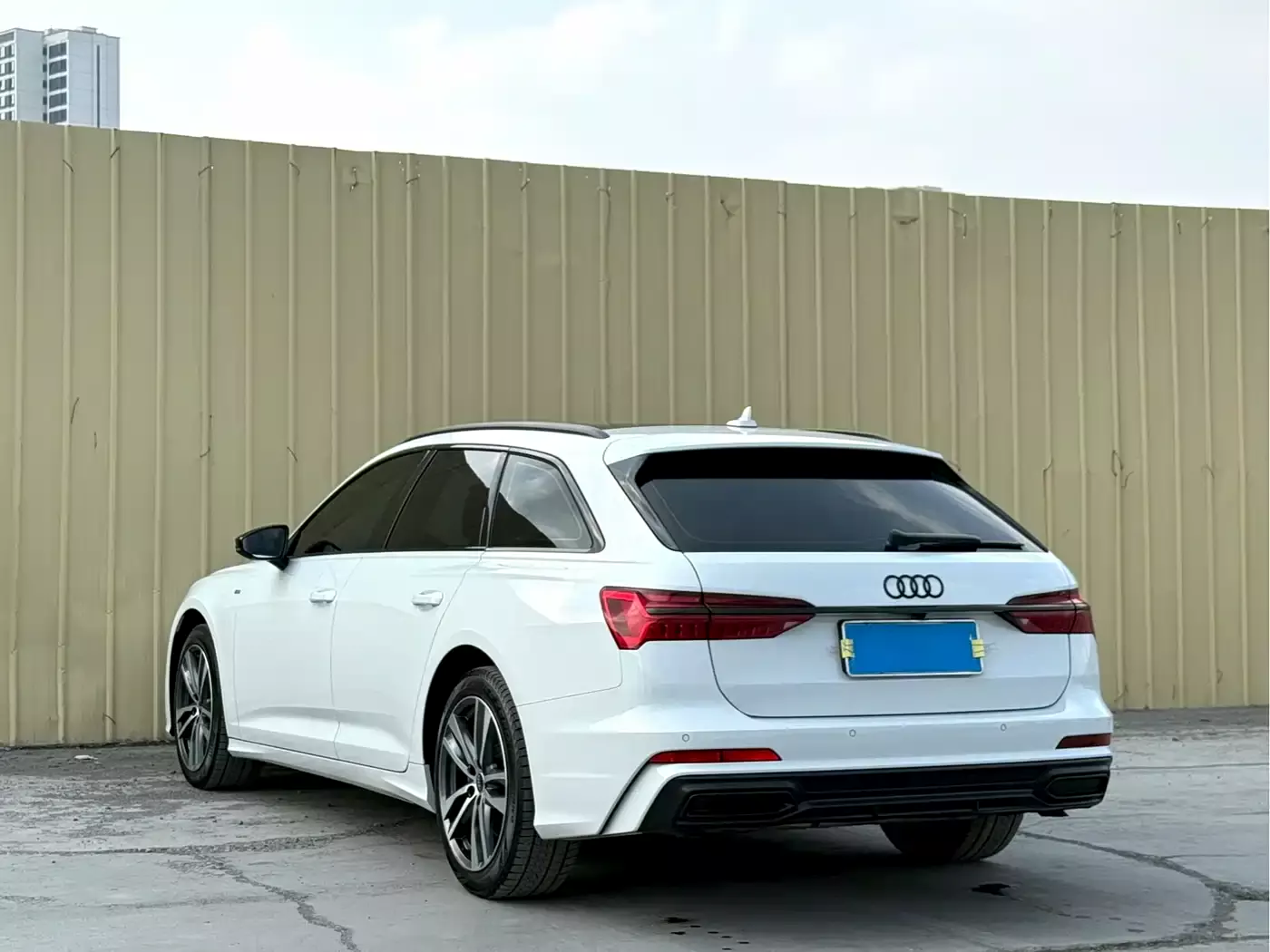 Audi A6 (Import) 2022 Avant Pioneer 45 TFSI Premium Dynamic фото 9